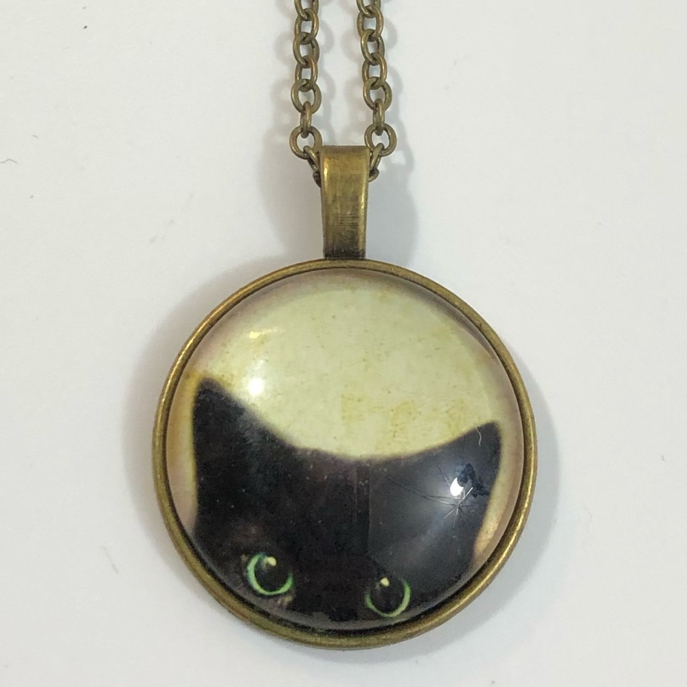 Bronze Peeking Cat Cabochon Necklace - Picture 3 of 6